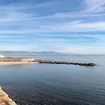 Appartement New - Luxury House Near The 3bdr-3bth Antibes