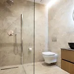 New - Luxury House Near The 3bdr-3bth Appartement Antibes