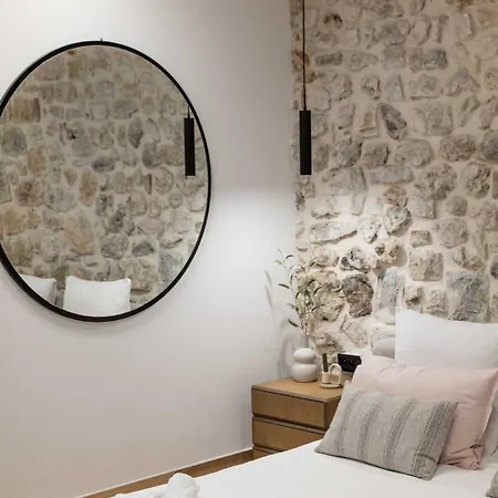 Apartment New - Luxury House Near The 3bdr-3bth